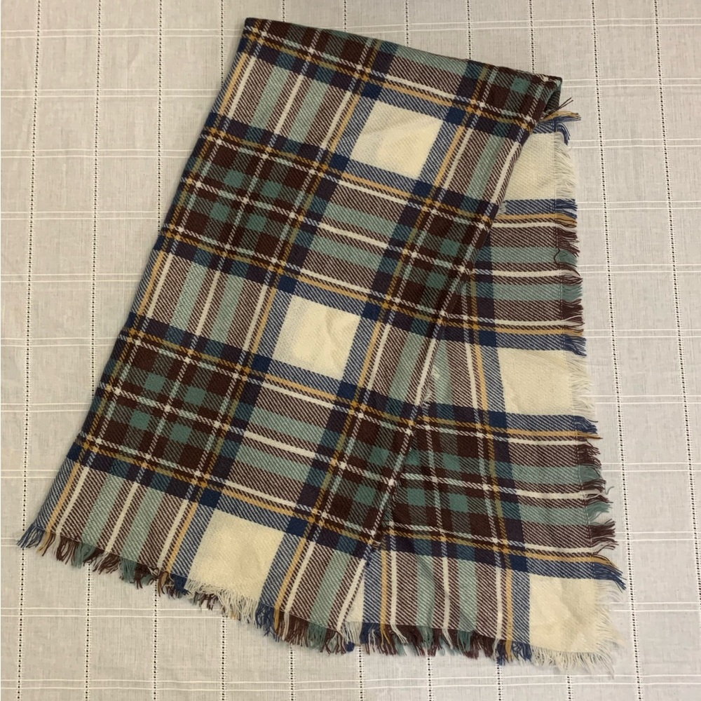 Women’s Large Multi-color Plaid Blanket Scarf